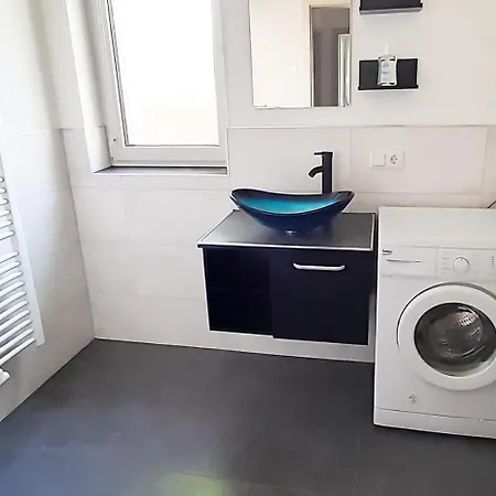 Haus Kleiner Findling Im Lausitzer Seenland * Tätzschwitz