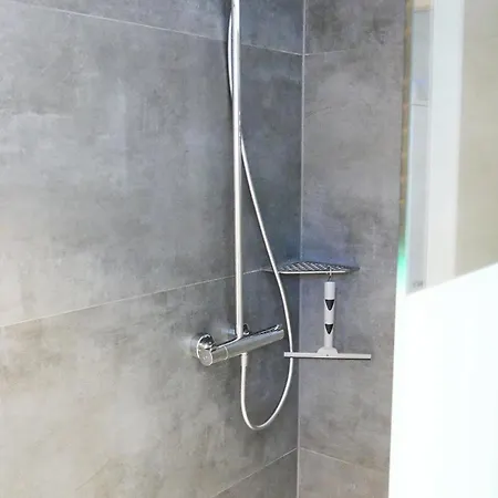 Haus Kleiner Findling Im Lausitzer Seenland