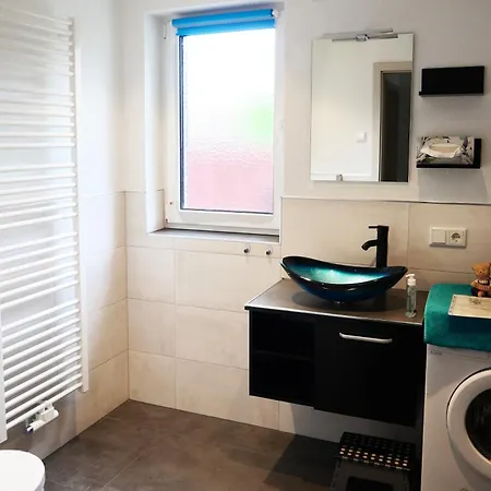 Haus Kleiner Findling Im Lausitzer Seenland Апартаменты Tatzschwitz