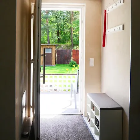 Haus Kleiner Findling Im Lausitzer Seenland Tatzschwitz